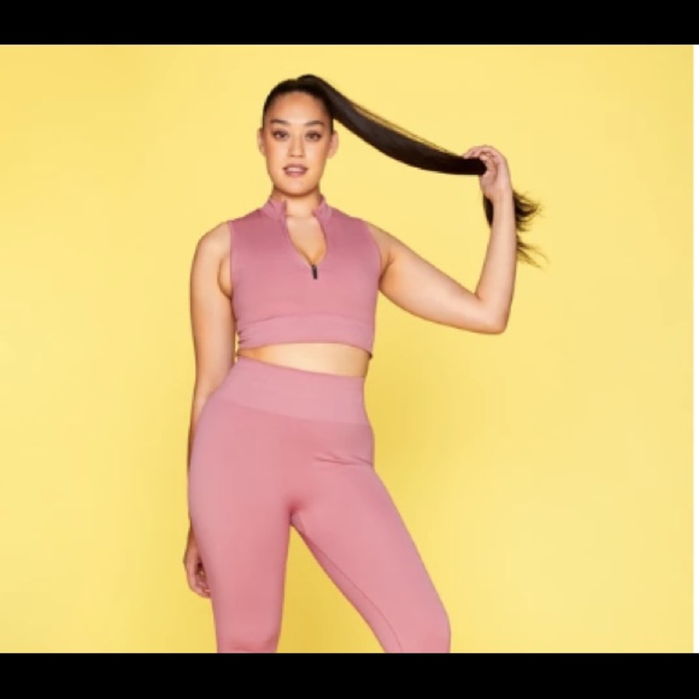 High neck, zip up sports bra. Zahara Bra